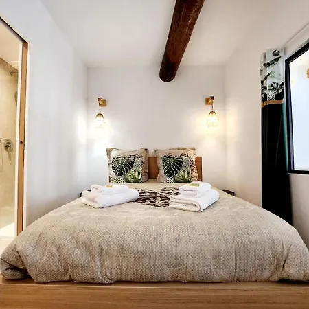 Les Marc - 5 Dans Le Vieil * Antibes