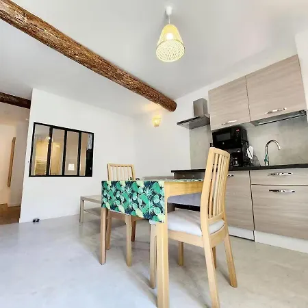 Les Marc - 5 Dans Le Vieil * Antibes