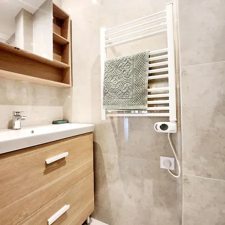 Les Marc - 5 Dans Le Vieil * Antibes