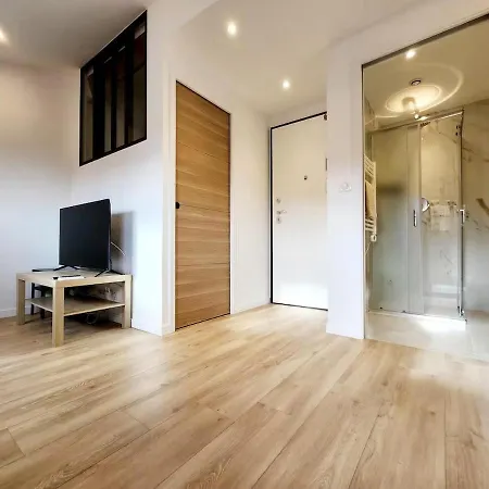 Les Marc - 5 Dans Le Vieil Lejlighed *