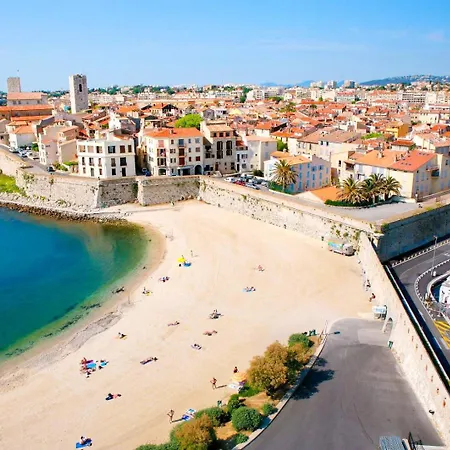 Lejlighed Les Marc - 5 Dans Le Vieil Antibes