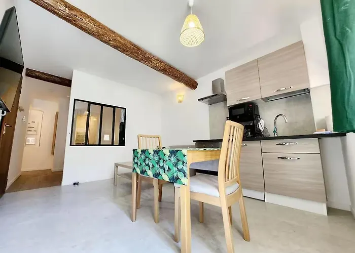 Les Marc - 5 Dans Le Vieil * Antibes